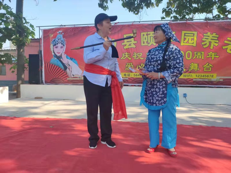 新乡县民政局庆祝今年七一建党100周年的活动现场